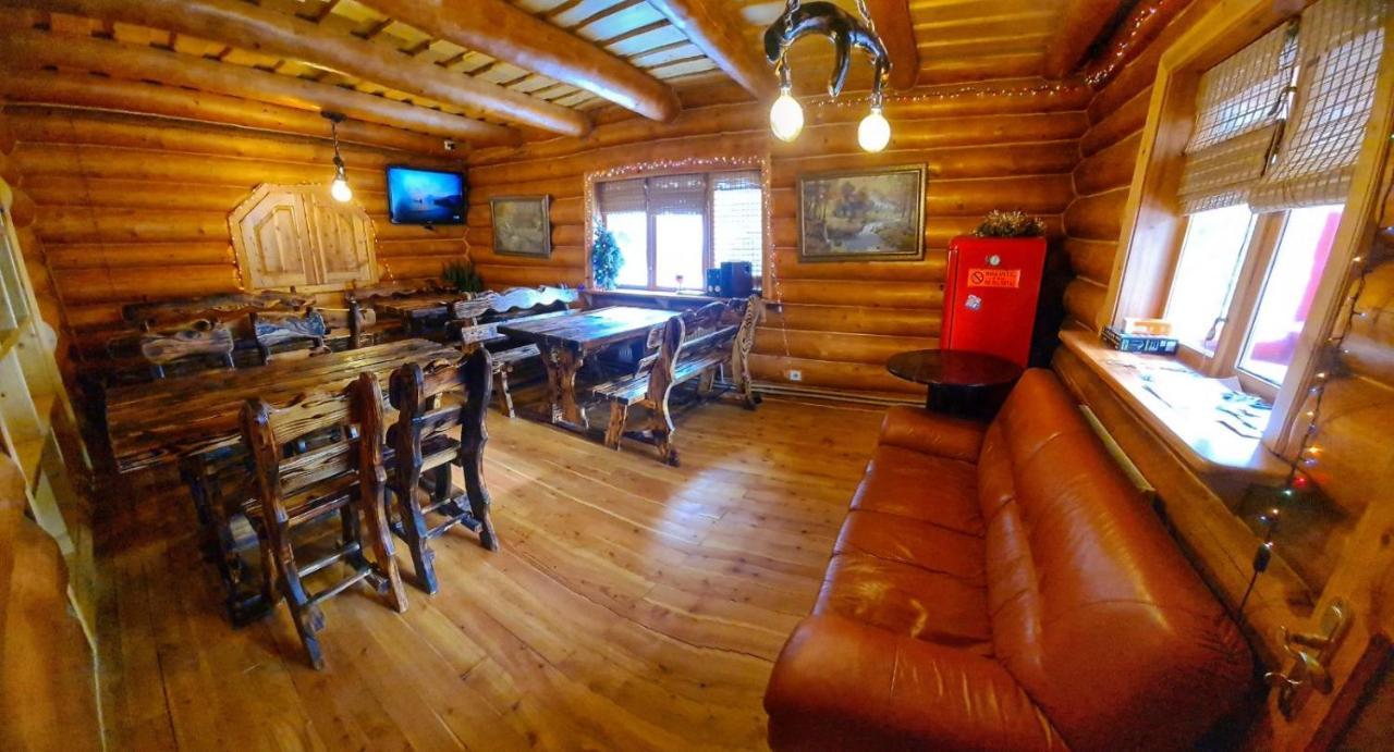 Дерев'Яний Котедж "Казка" Yaremche Exterior foto