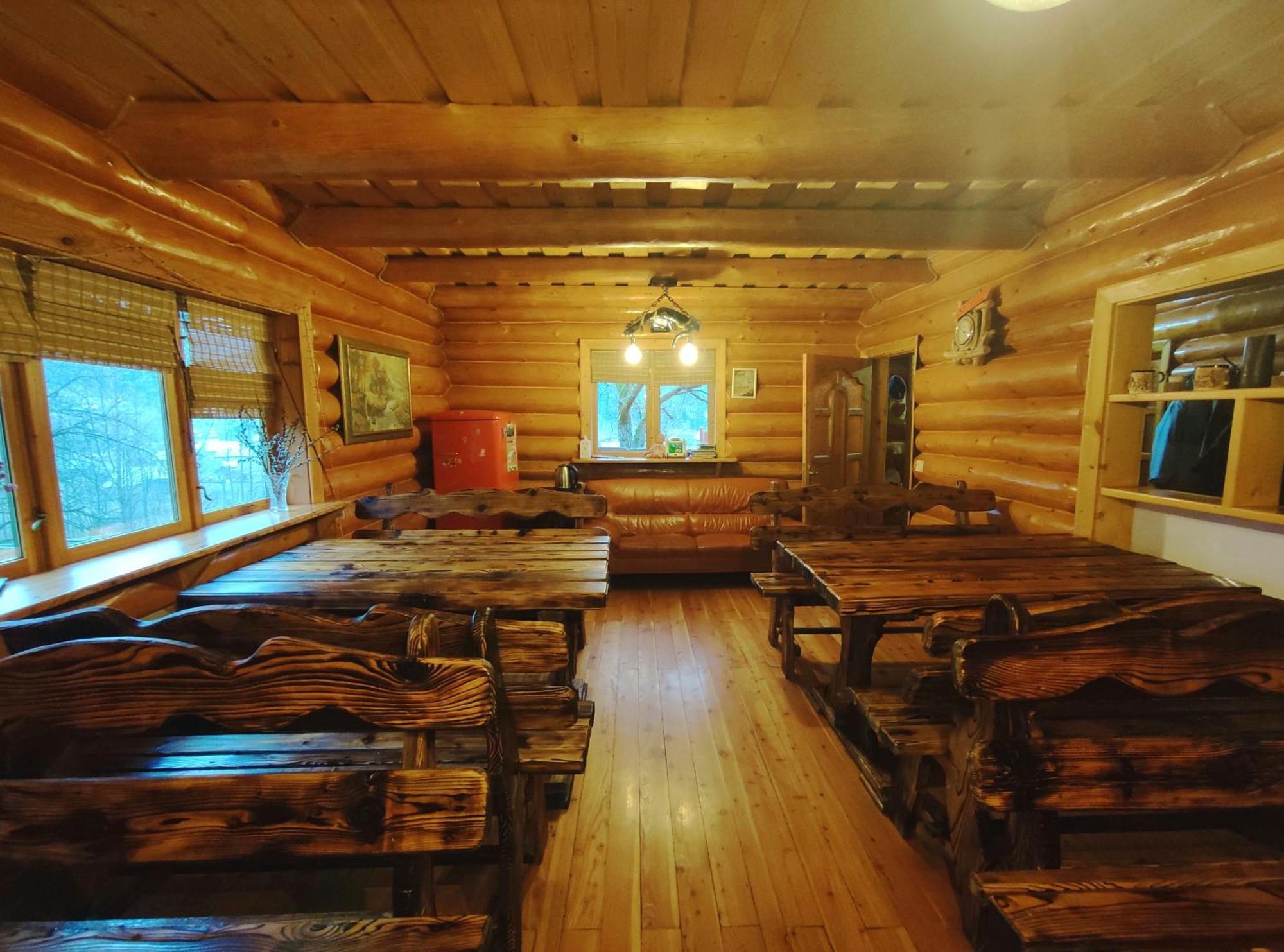 Дерев'Яний Котедж "Казка" Yaremche Exterior foto