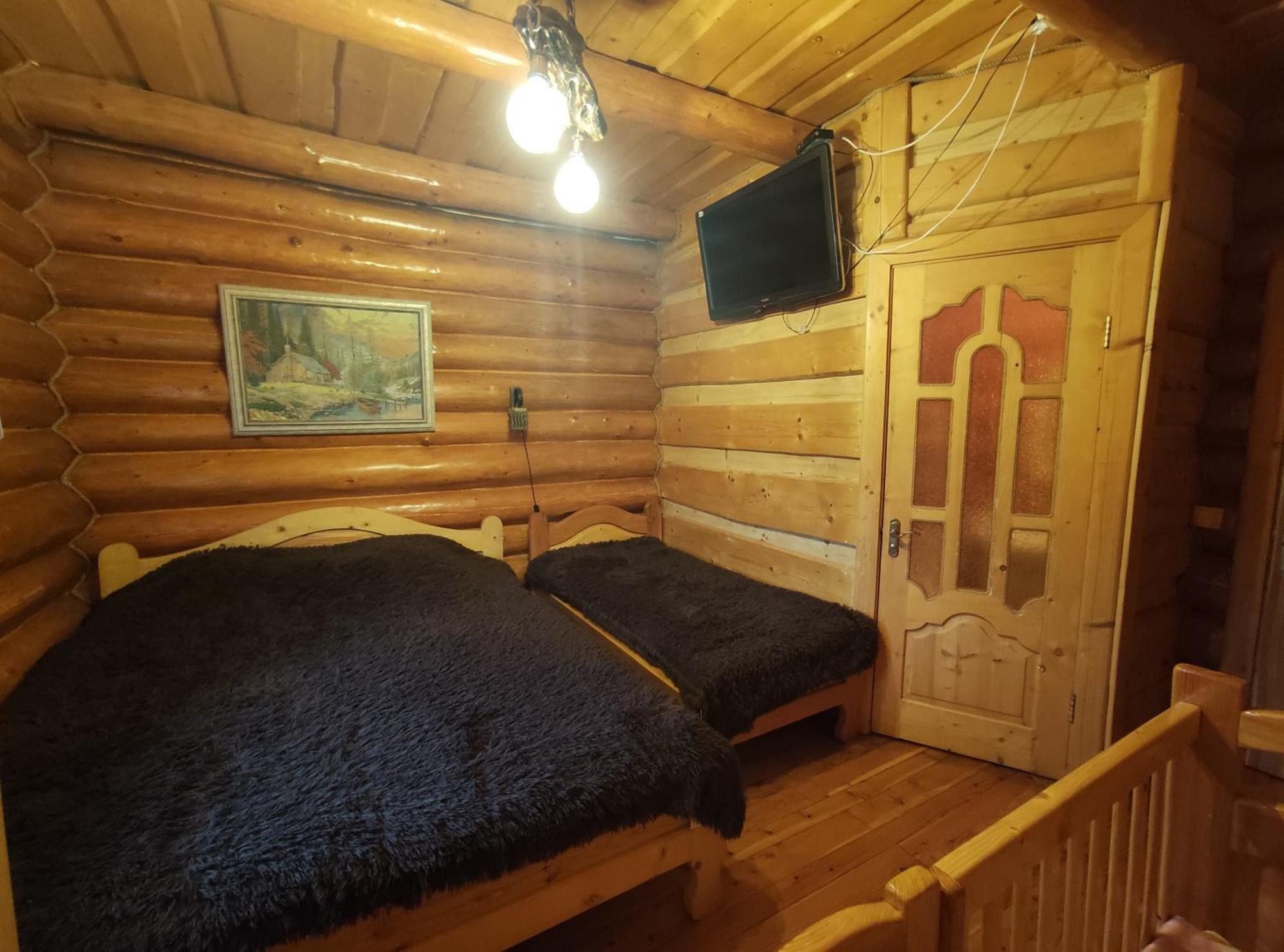 Дерев'Яний Котедж "Казка" Yaremche Exterior foto